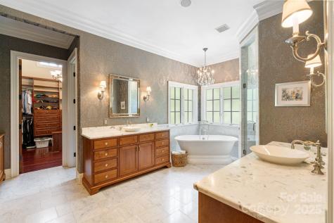 8534 Highgrove Street Charlotte NC 28277