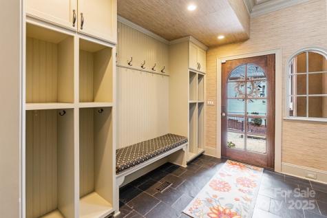 8534 Highgrove Street Charlotte NC 28277