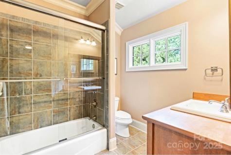 8534 Highgrove Street Charlotte NC 28277