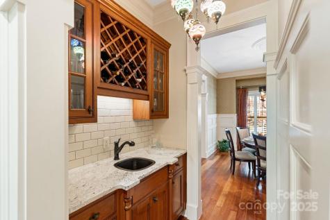 8534 Highgrove Street Charlotte NC 28277