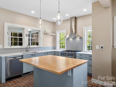 41 Malvern Walk Asheville NC 28806