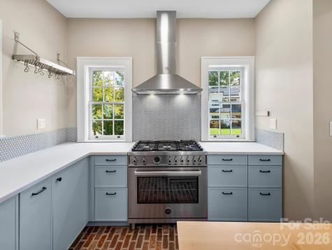 41 Malvern Walk Asheville NC 28806