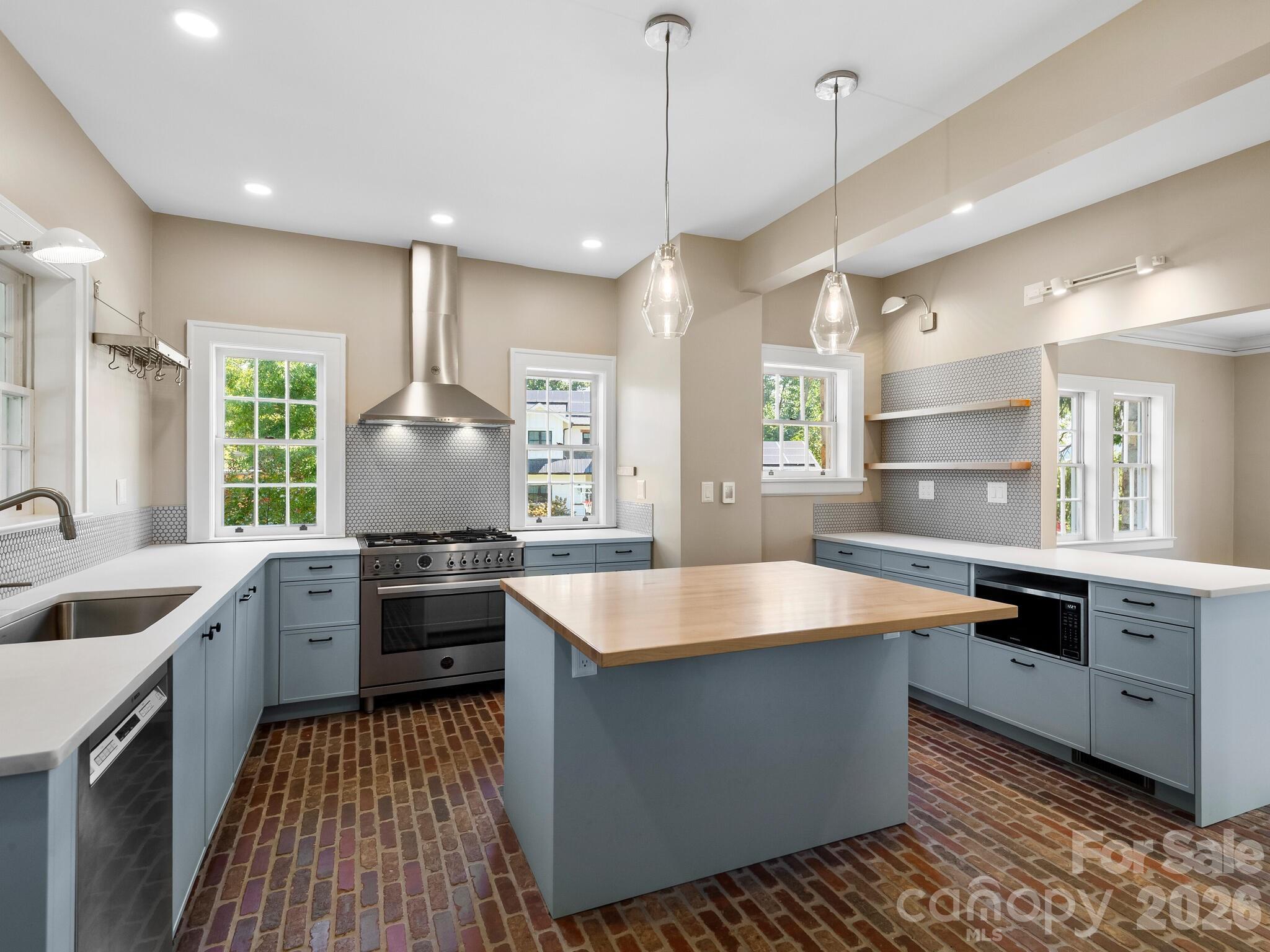 41 Malvern Walk Asheville NC 28806