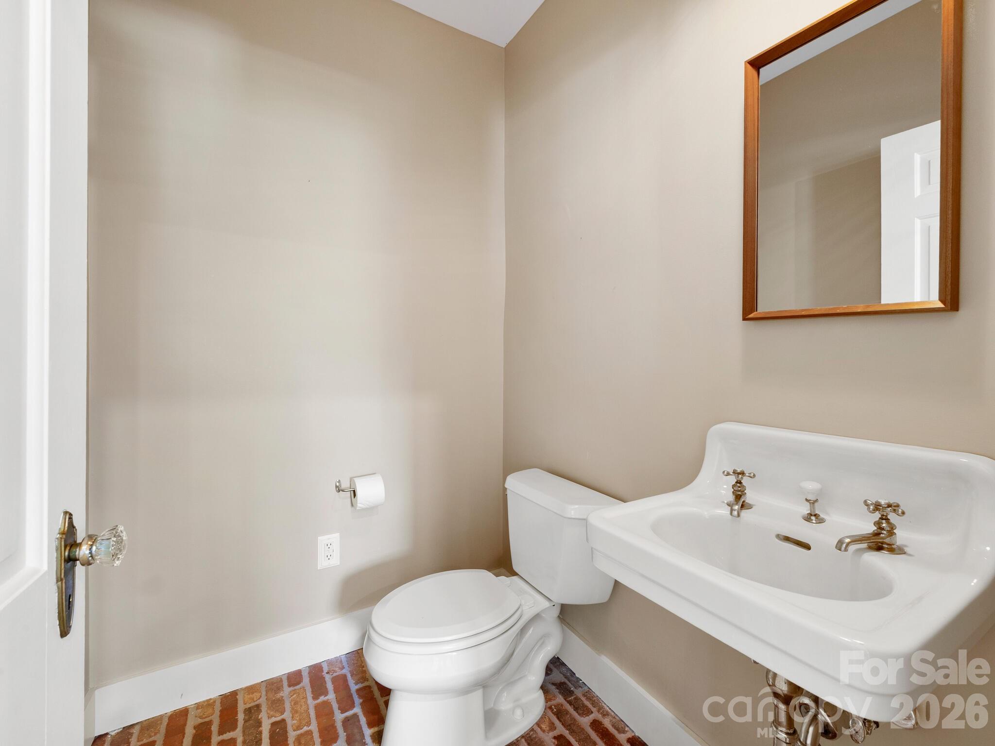 41 Malvern Walk Asheville NC 28806