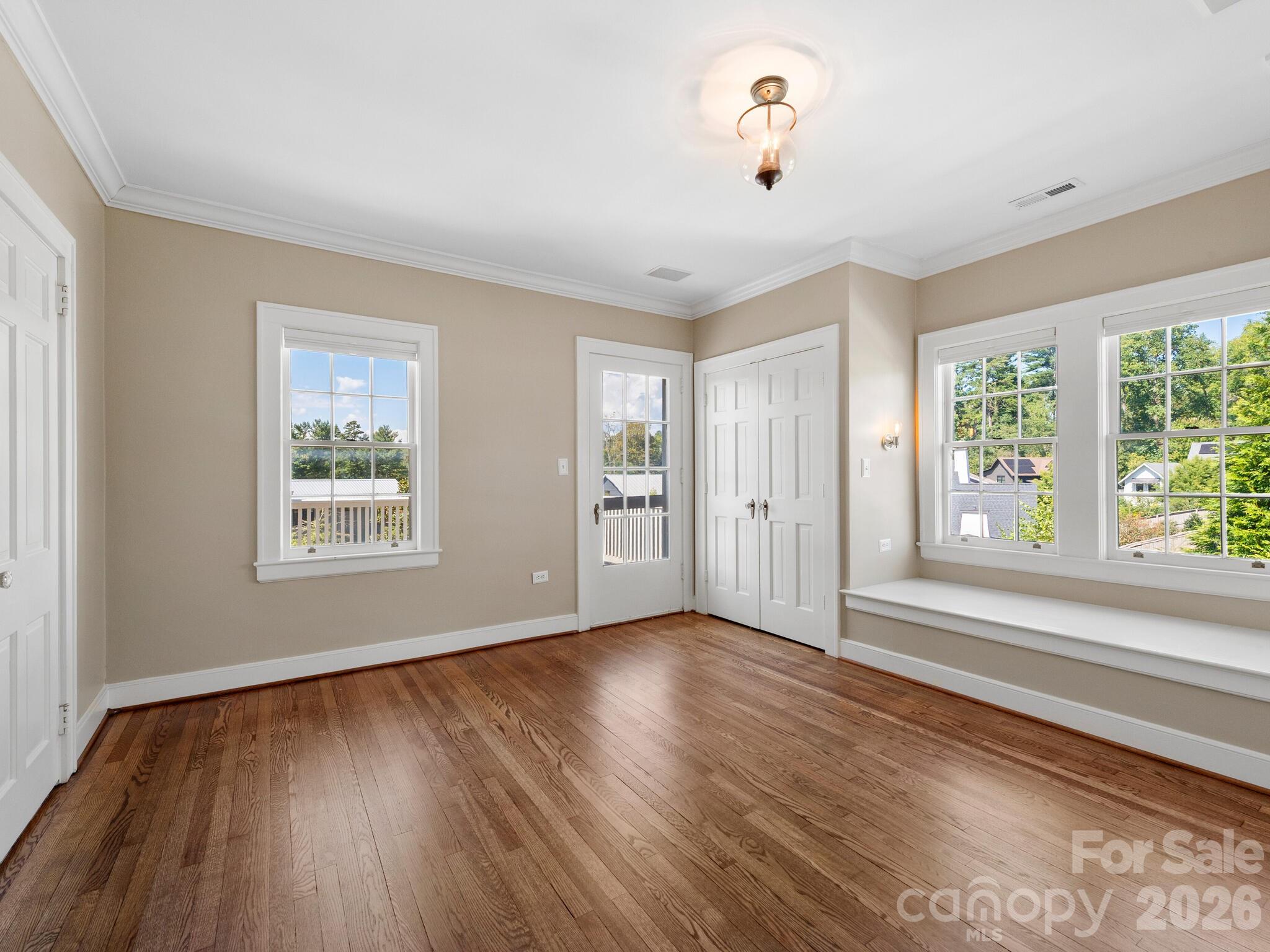 41 Malvern Walk Asheville NC 28806