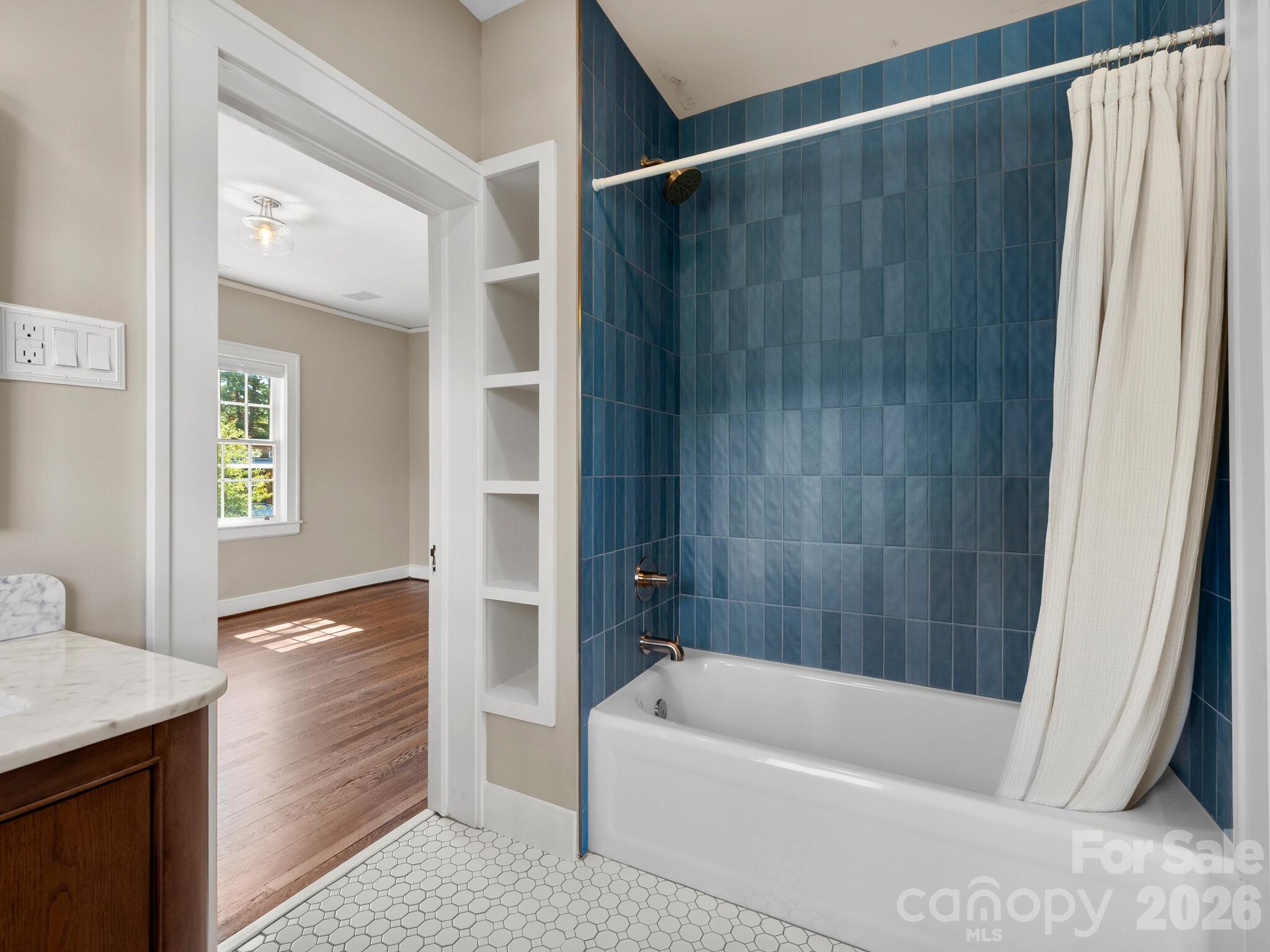 41 Malvern Walk Asheville NC 28806