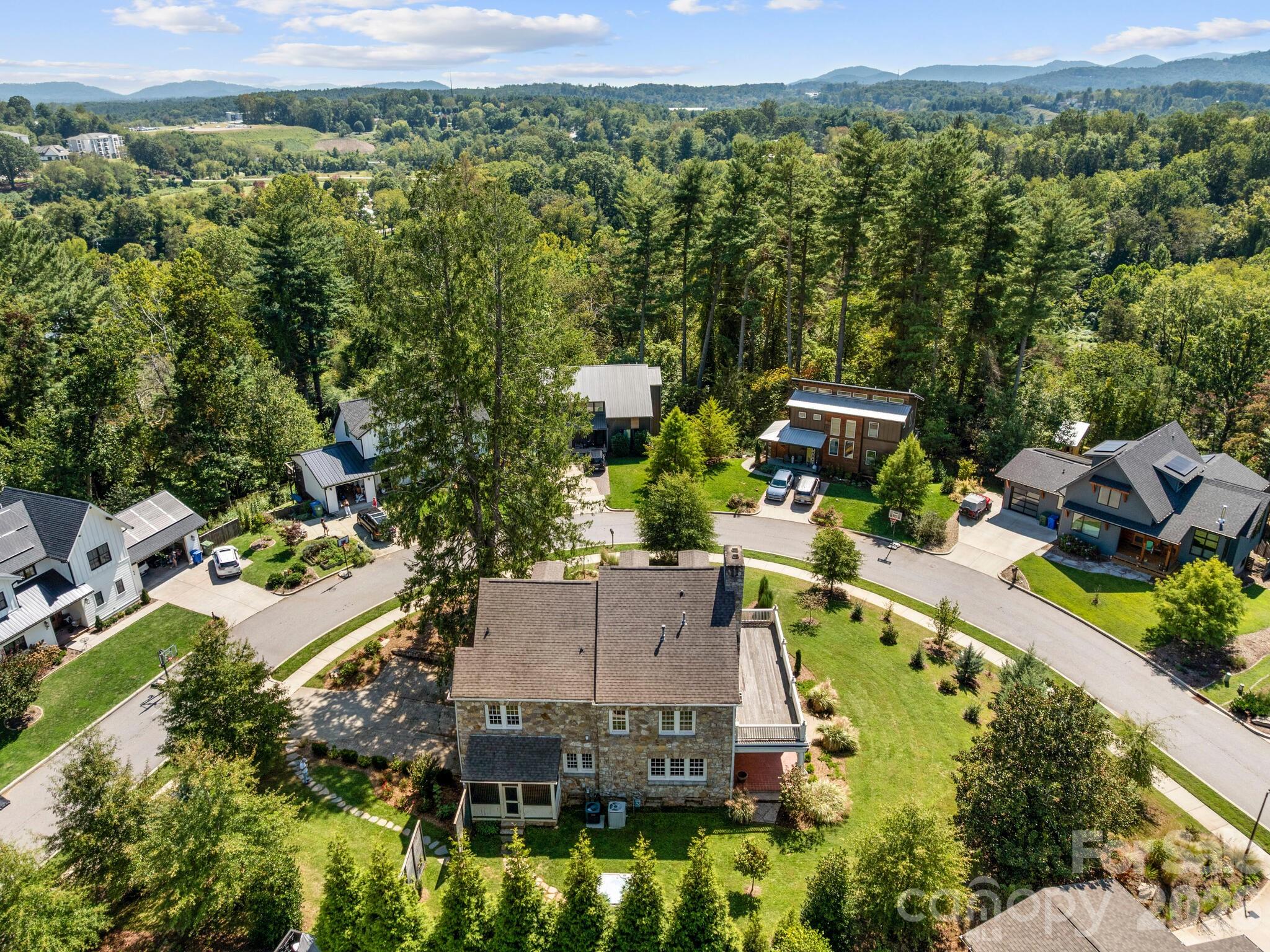 41 Malvern Walk Asheville NC 28806