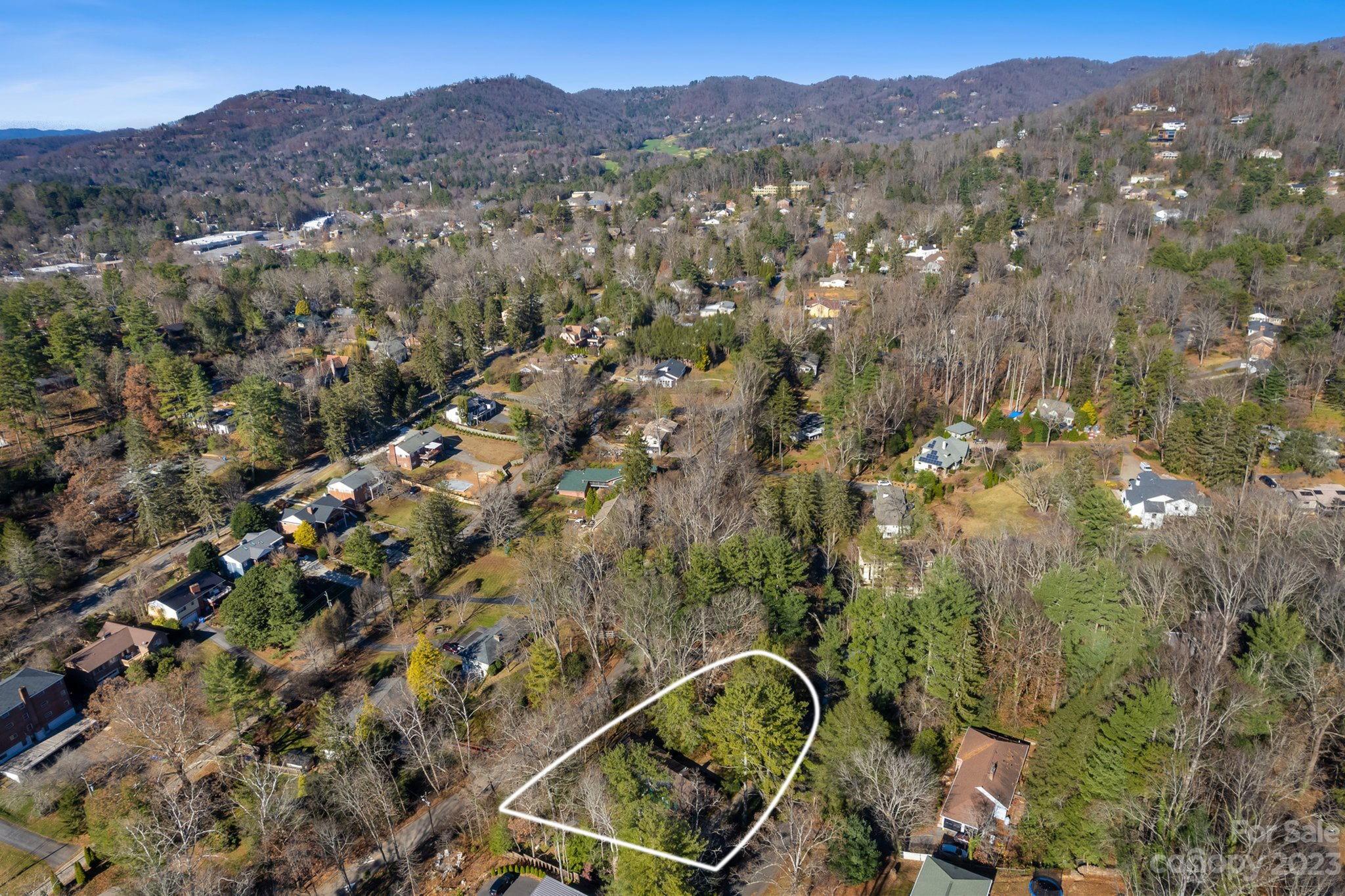 1 Club Knoll Road Asheville NC 28804