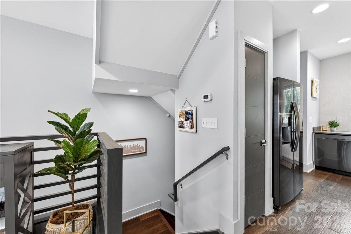 241 Domain Way Charlotte NC 28203