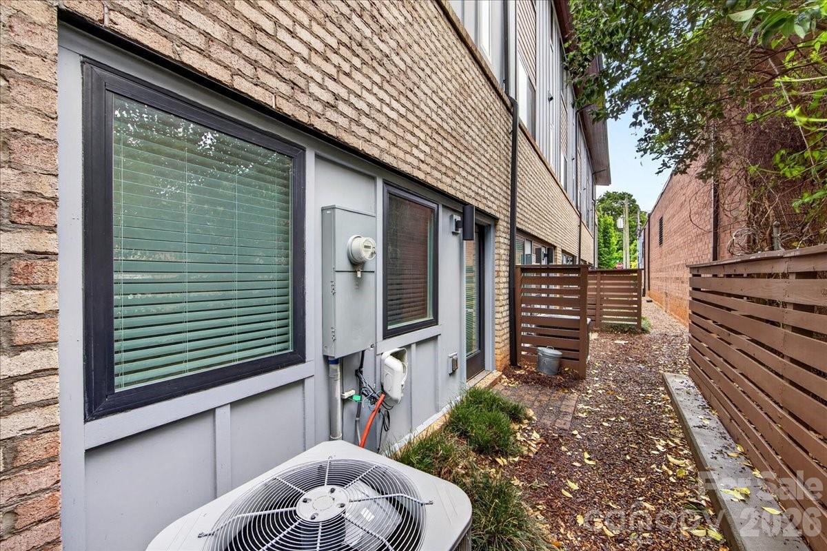 241 Domain Way Charlotte NC 28203