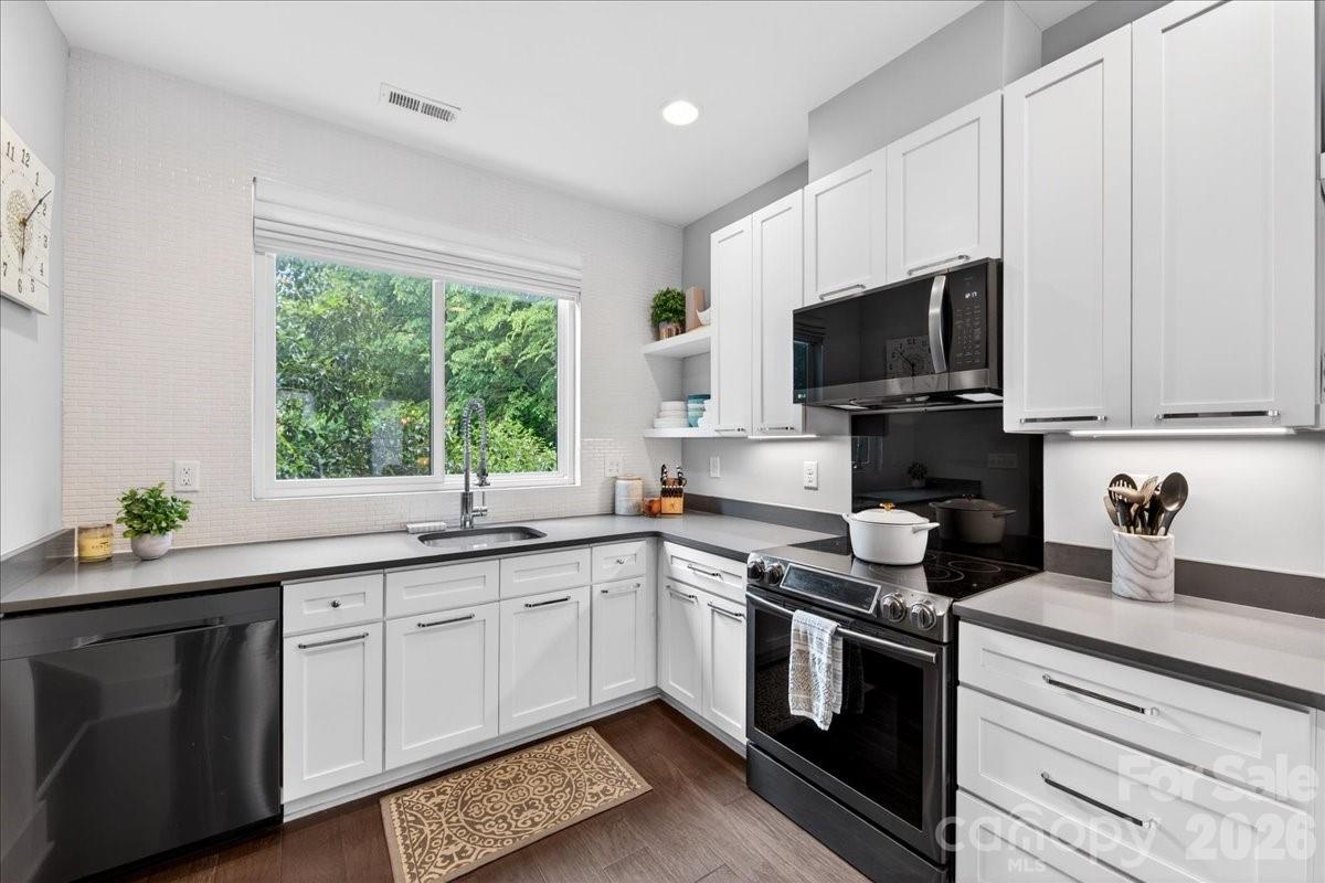 241 Domain Way Charlotte NC 28203