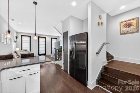 241 Domain Way Charlotte NC 28203