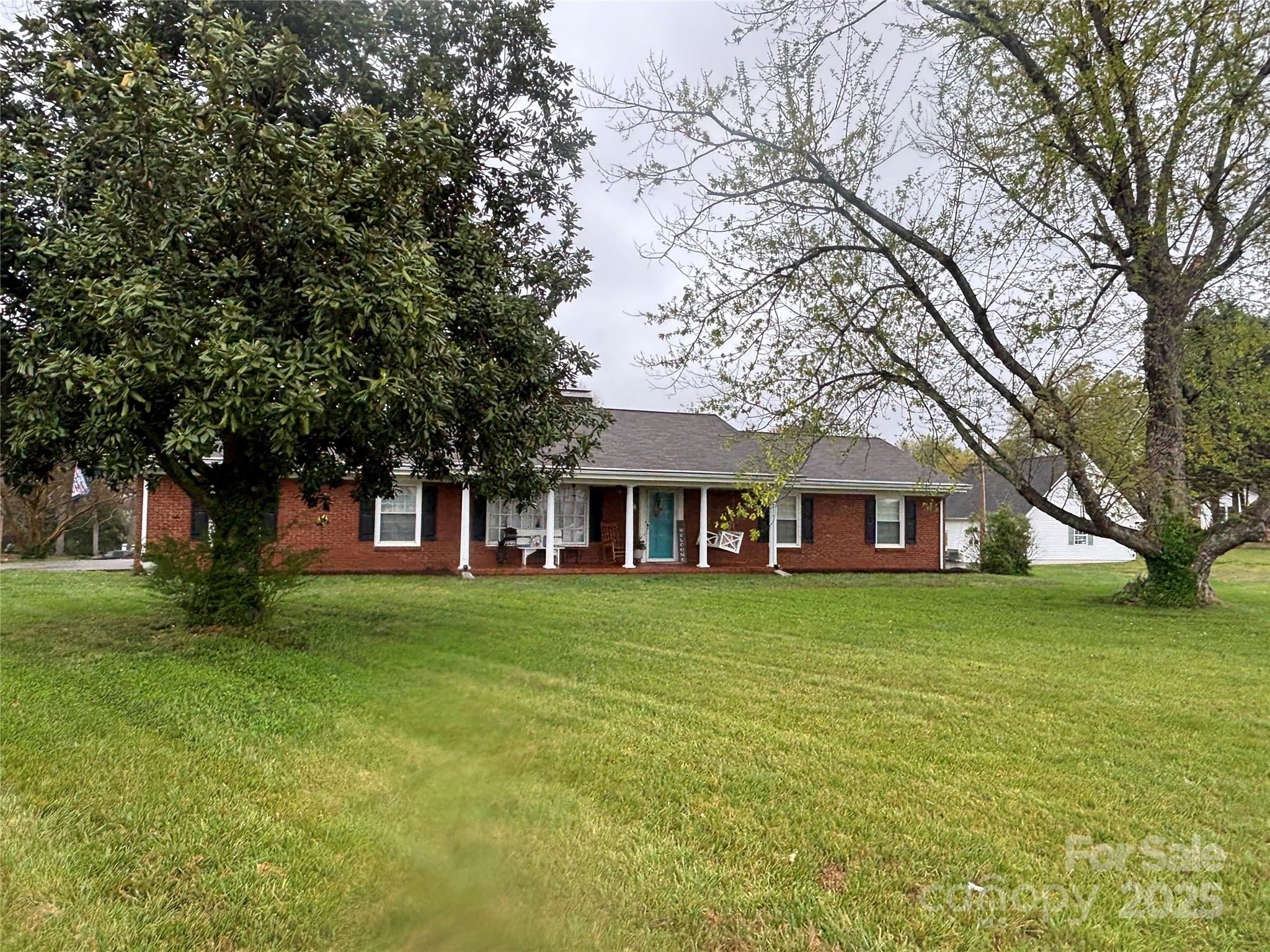30 Hillsboro Road Taylorsville NC 28681