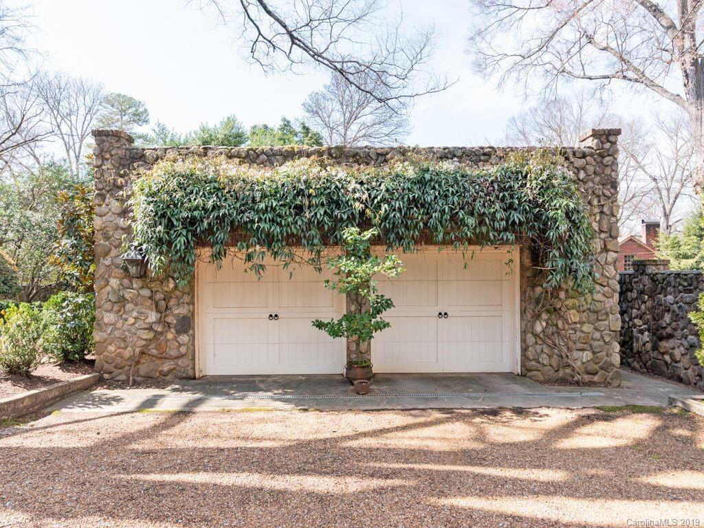 2610 Selwyn Avenue Charlotte NC 28209