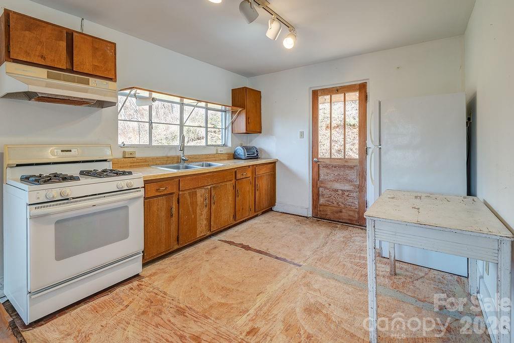 224 Old Home Road Asheville NC 28804