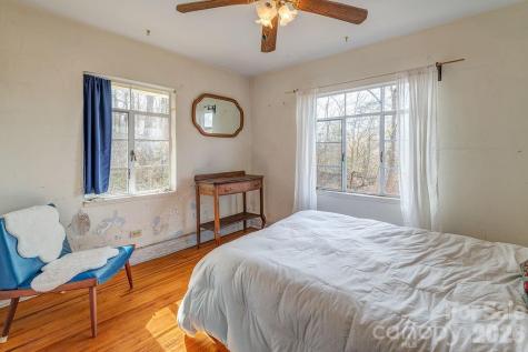 224 Old Home Road Asheville NC 28804