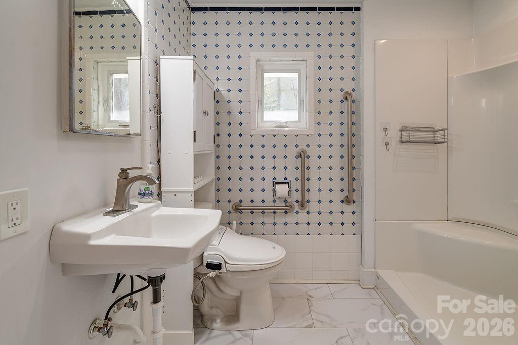 224 Old Home Road Asheville NC 28804