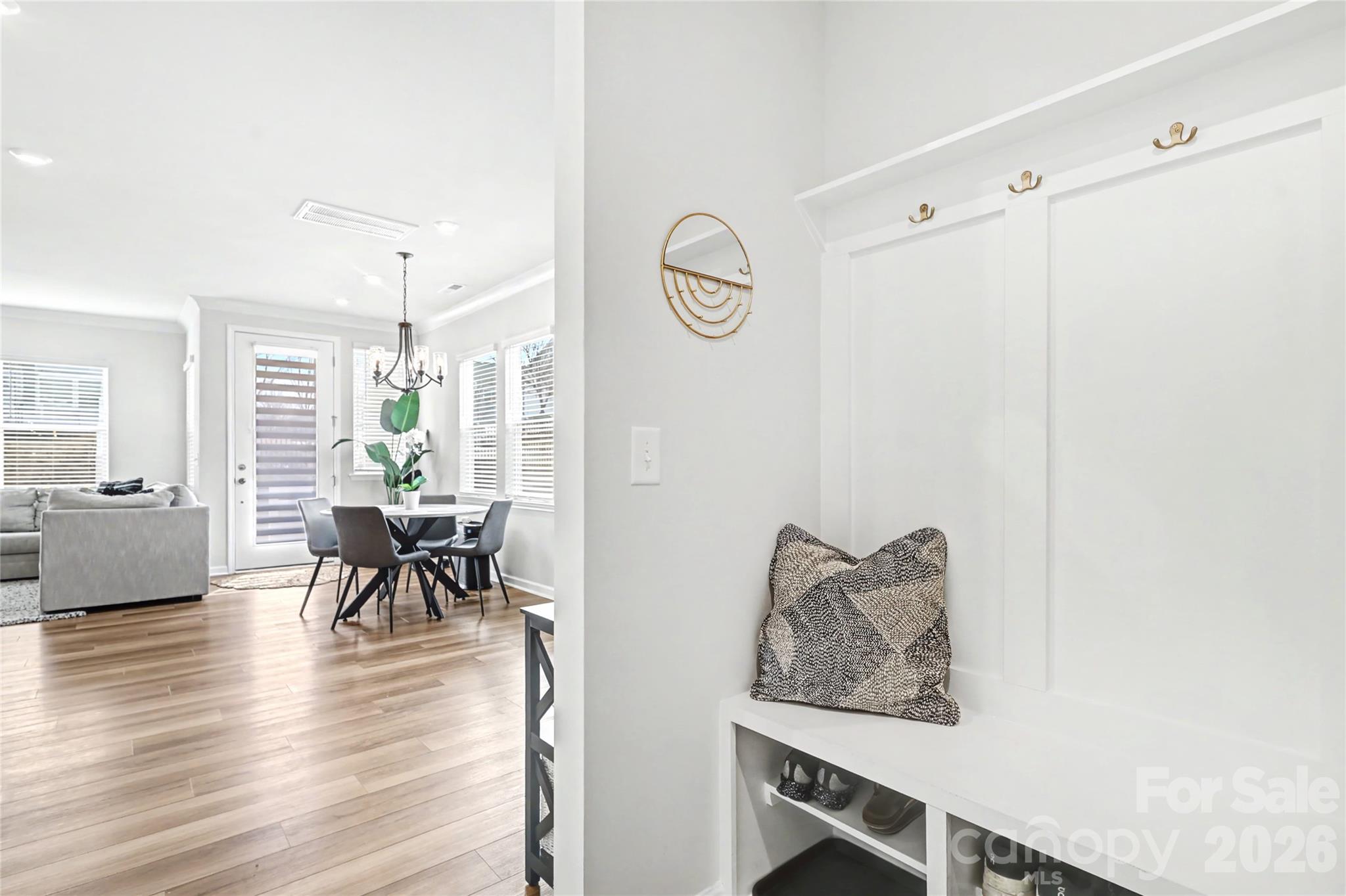 106 Renny Alley Charlotte NC 28217