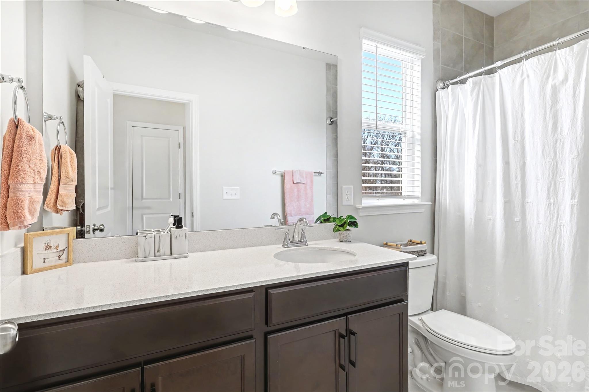 106 Renny Alley Charlotte NC 28217