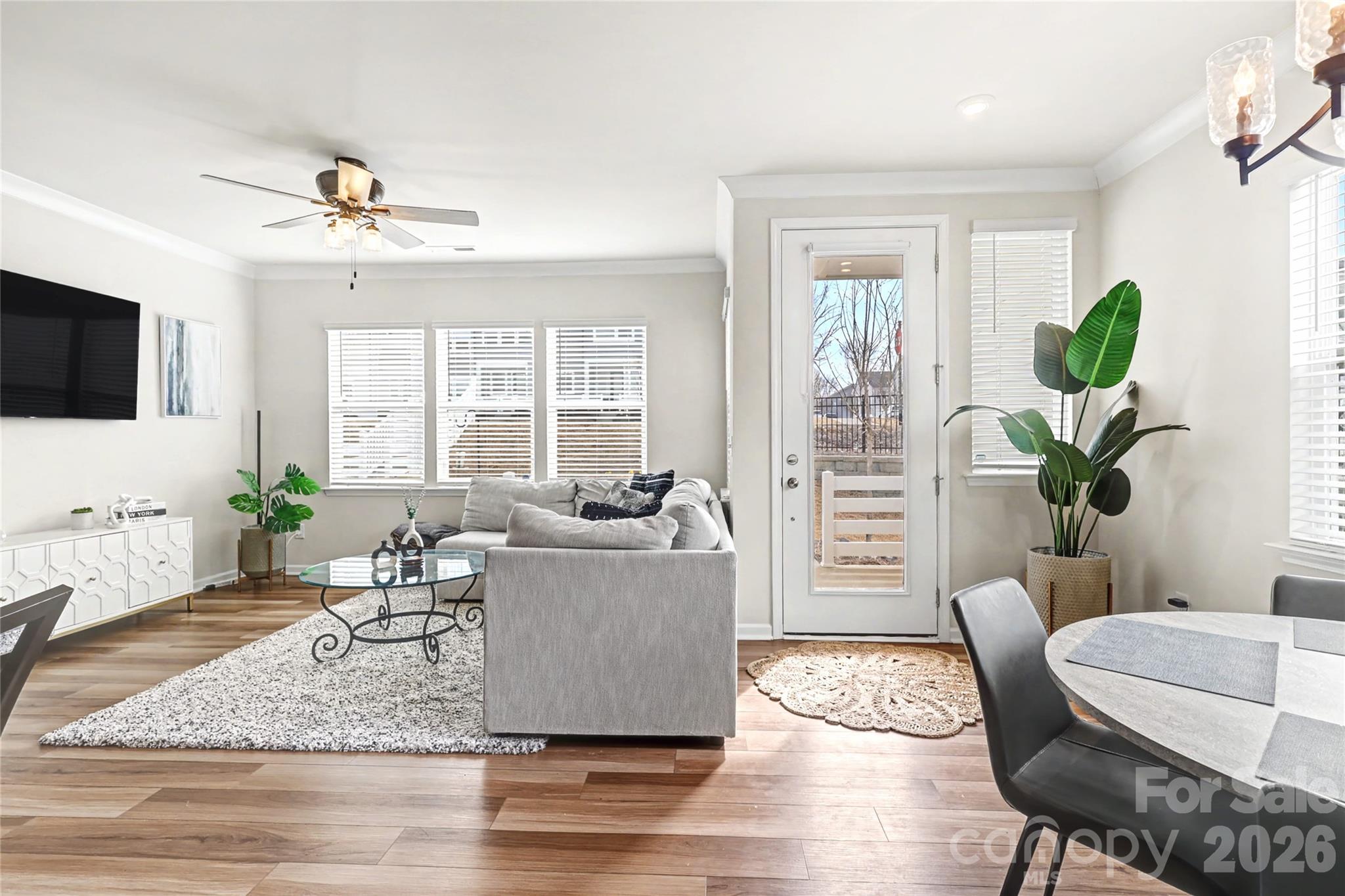 106 Renny Alley Charlotte NC 28217