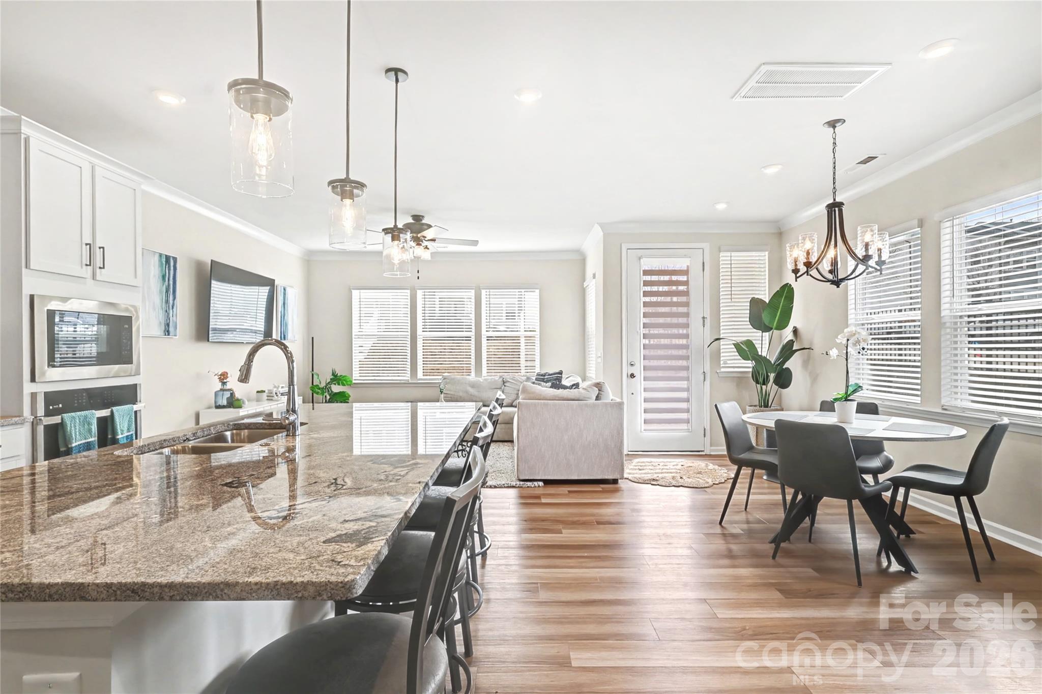 106 Renny Alley Charlotte NC 28217