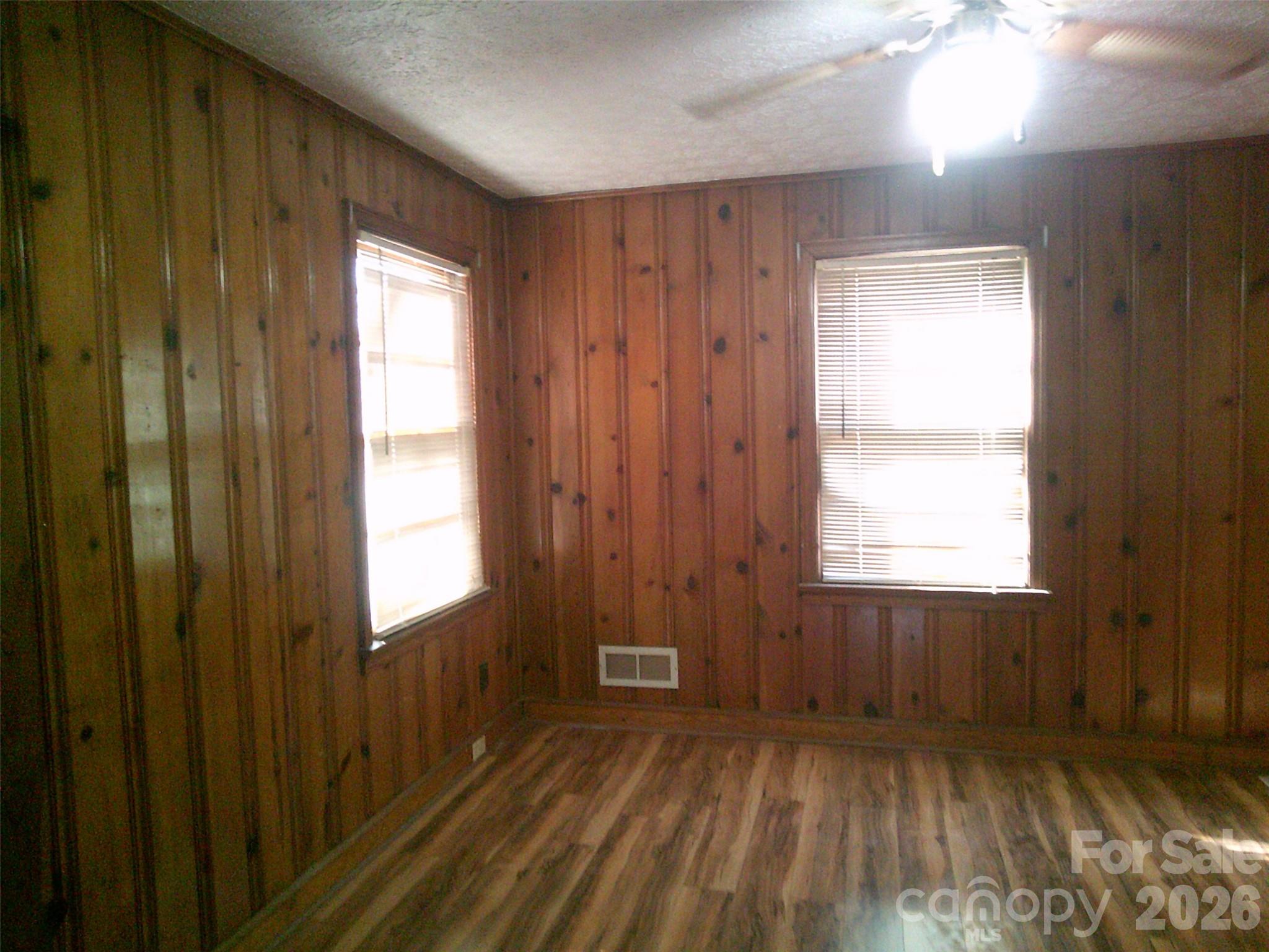 1303 W Dixon Boulevard Shelby NC 28152