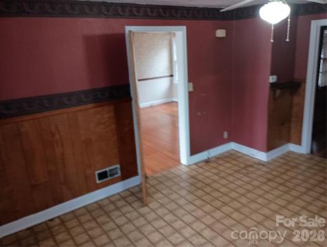 1303 W Dixon Boulevard Shelby NC 28152