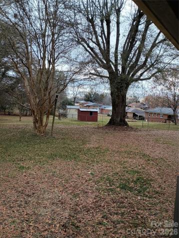 1303 W Dixon Boulevard Shelby NC 28152
