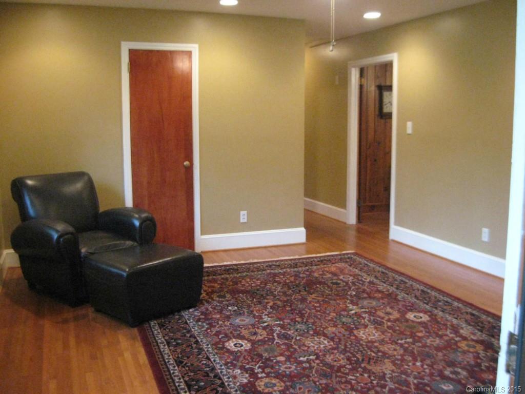 915 Camborne Place Charlotte NC 28210