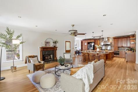 416 E Park Avenue Charlotte NC 28203
