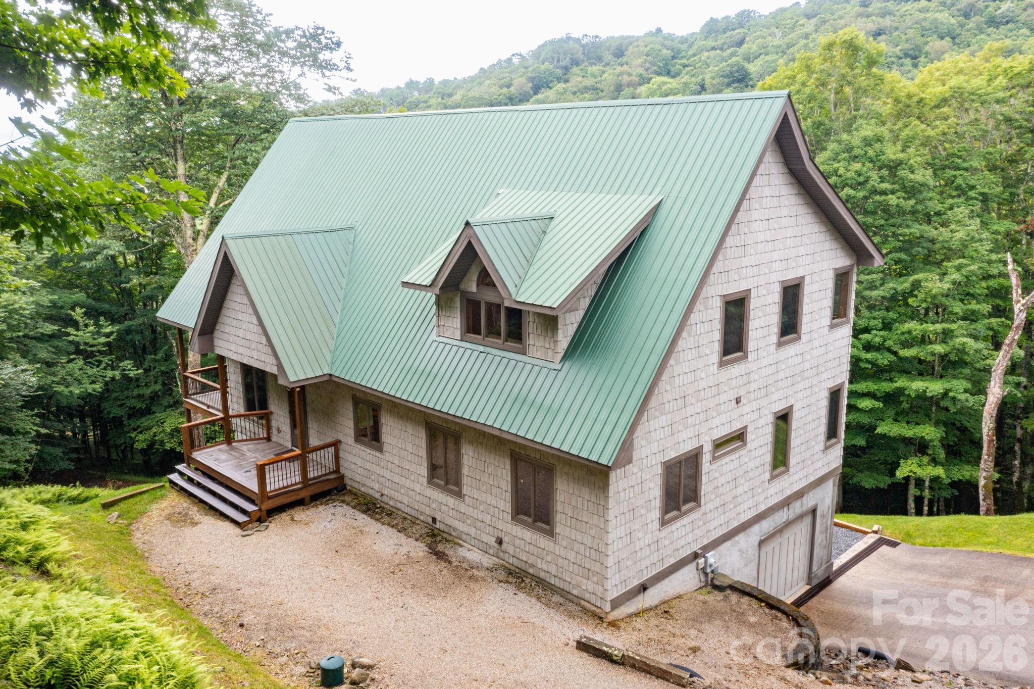 155 Mule Trail Drive Bakersville NC 28705