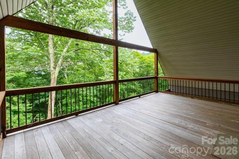 155 Mule Trail Drive Bakersville NC 28705