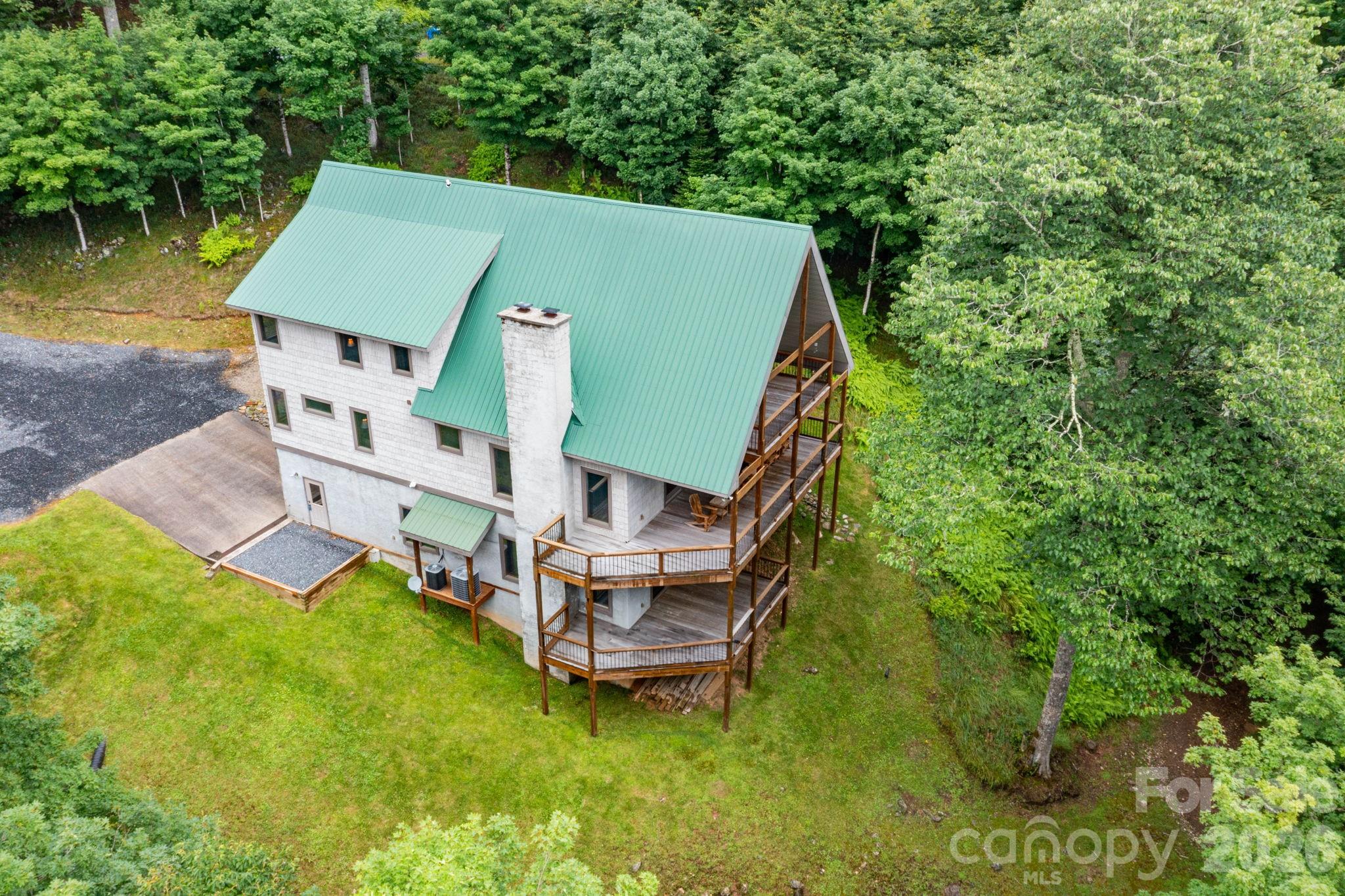 155 Mule Trail Drive Bakersville NC 28705