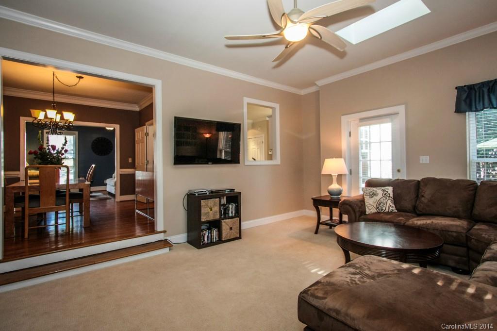3307 Moores Glen Drive Charlotte NC 28209