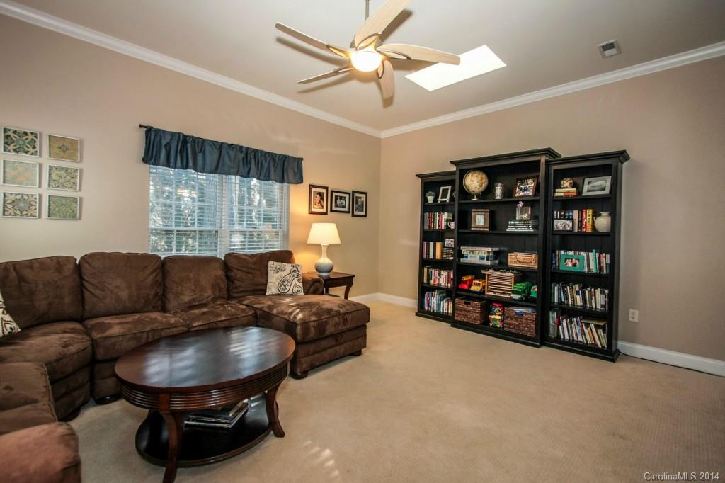 3307 Moores Glen Drive Charlotte NC 28209