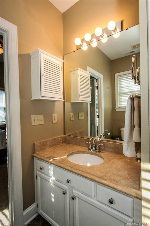 3307 Moores Glen Drive Charlotte NC 28209