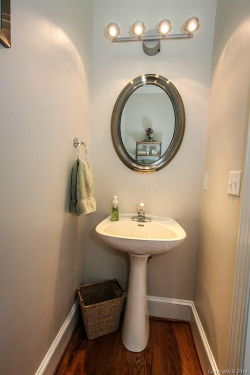 3307 Moores Glen Drive Charlotte NC 28209