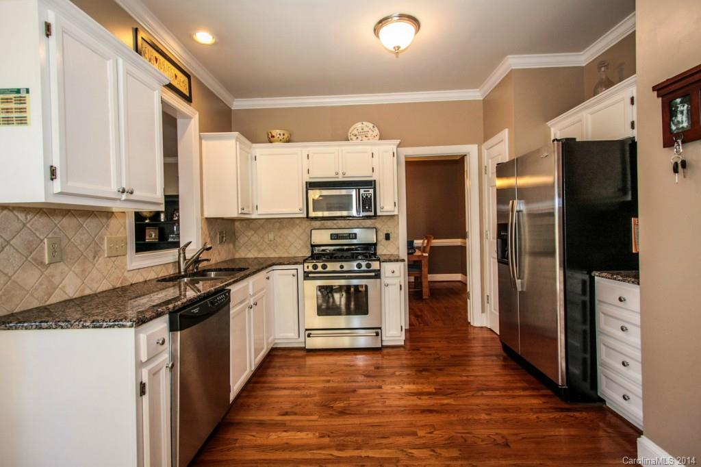 3307 Moores Glen Drive Charlotte NC 28209