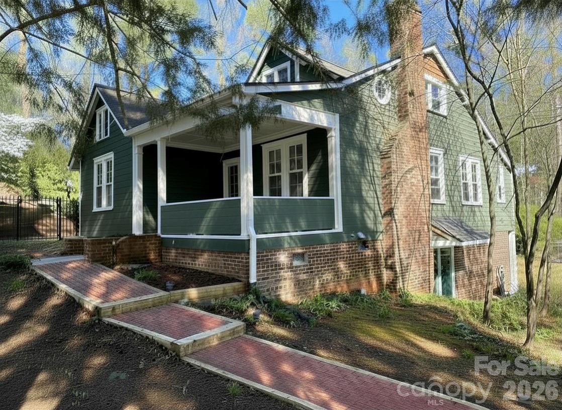 1 Ridgefield Place Asheville NC 28803