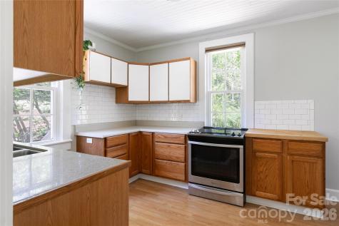 1 Ridgefield Place Asheville NC 28803