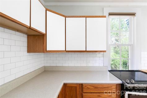1 Ridgefield Place Asheville NC 28803