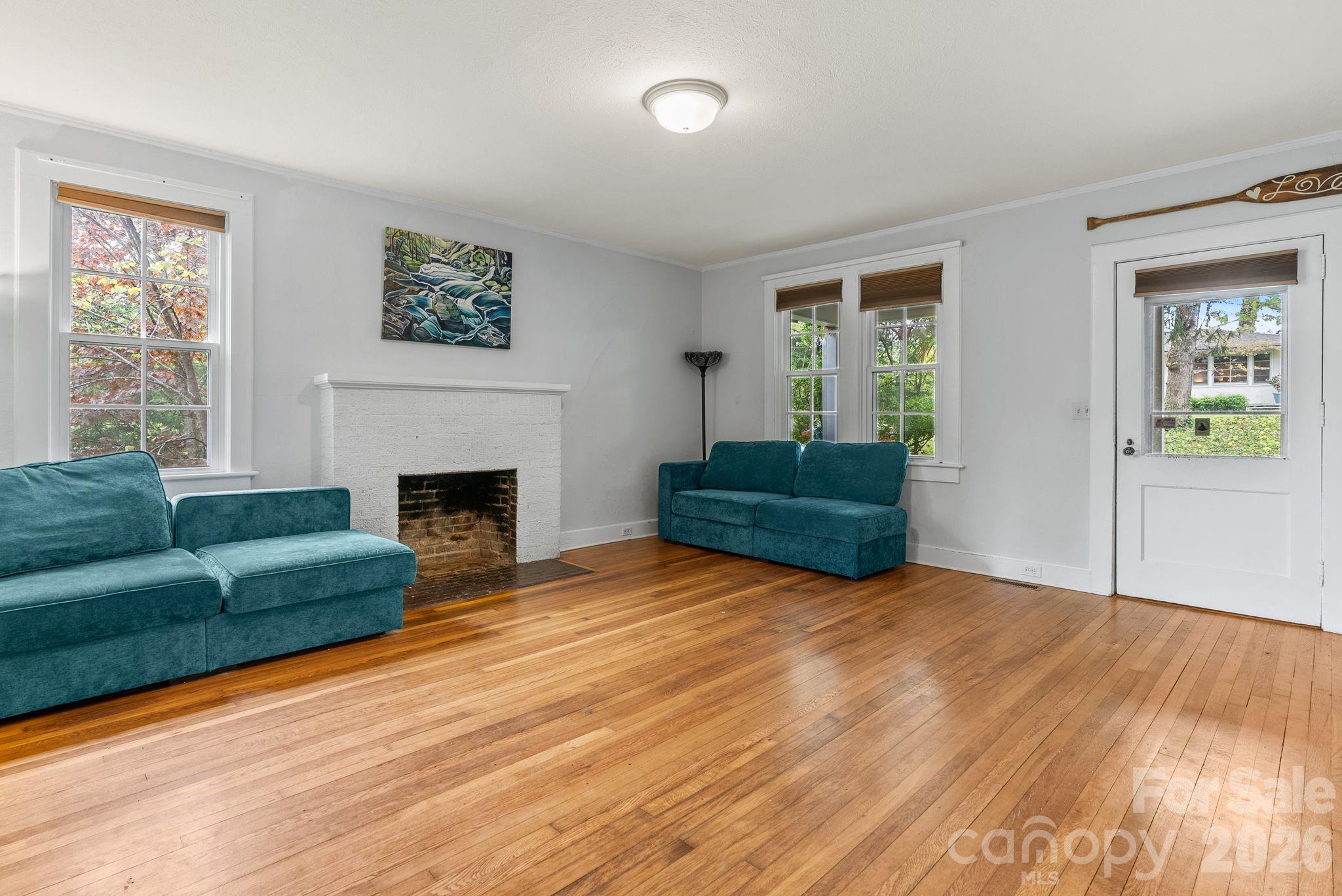 1 Ridgefield Place Asheville NC 28803