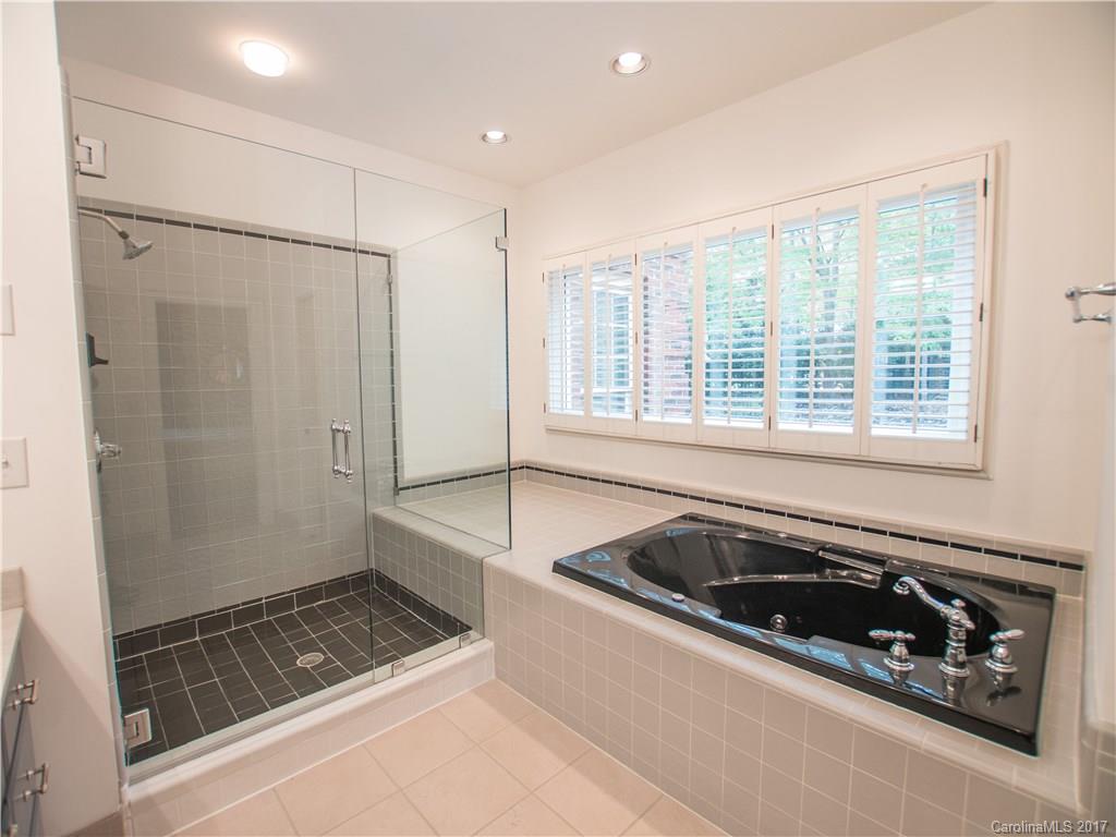 5517 Camelot Drive Charlotte NC 28270