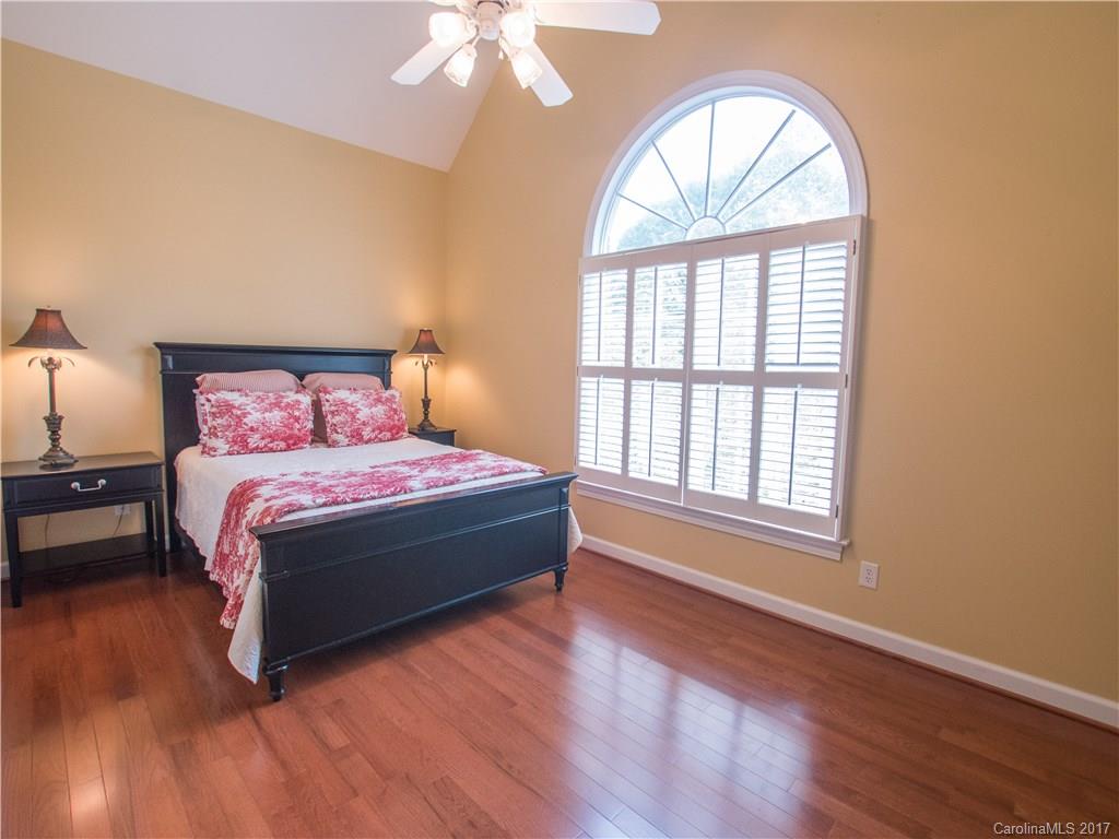 5517 Camelot Drive Charlotte NC 28270