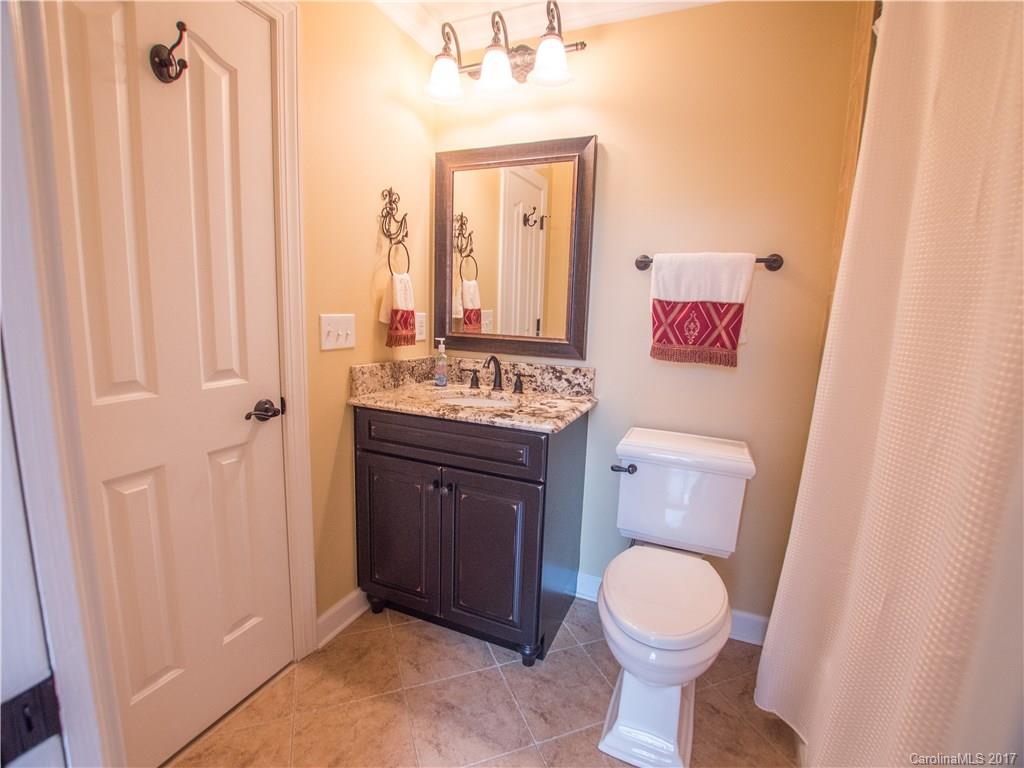 5517 Camelot Drive Charlotte NC 28270