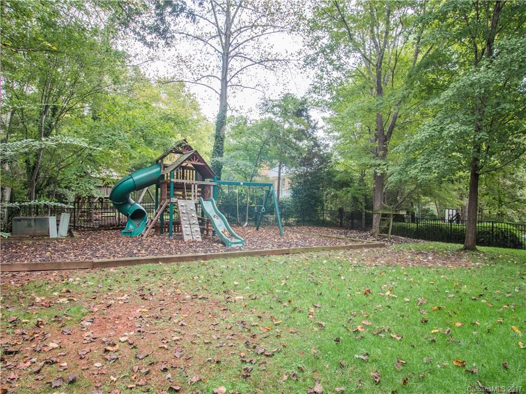 5517 Camelot Drive Charlotte NC 28270