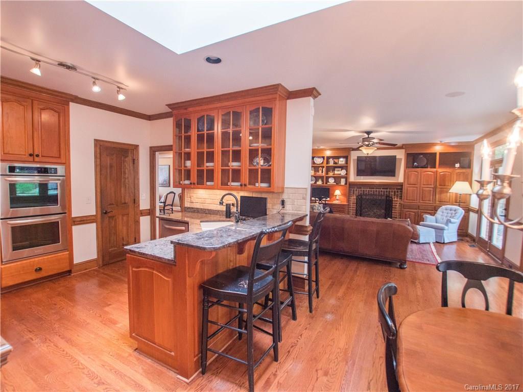 5517 Camelot Drive Charlotte NC 28270