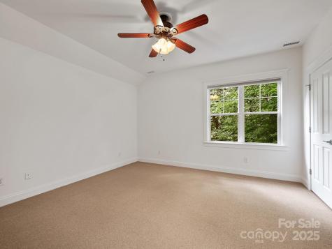 1343 Heathbrook Circle Asheville NC 28803