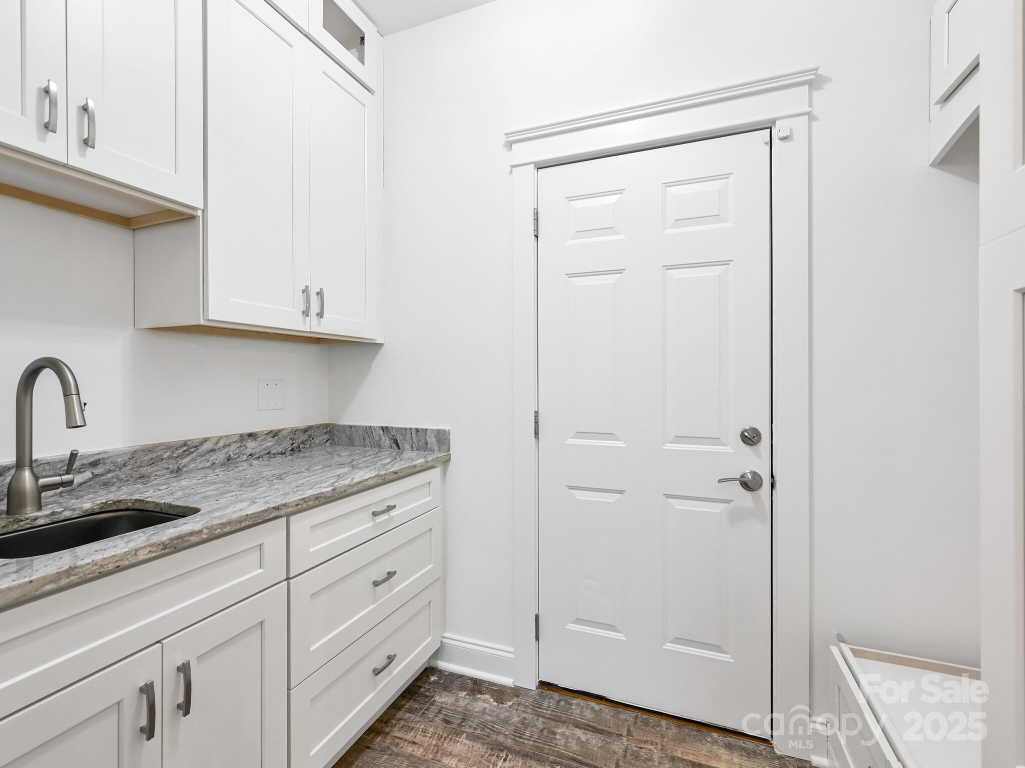 1343 Heathbrook Circle Asheville NC 28803