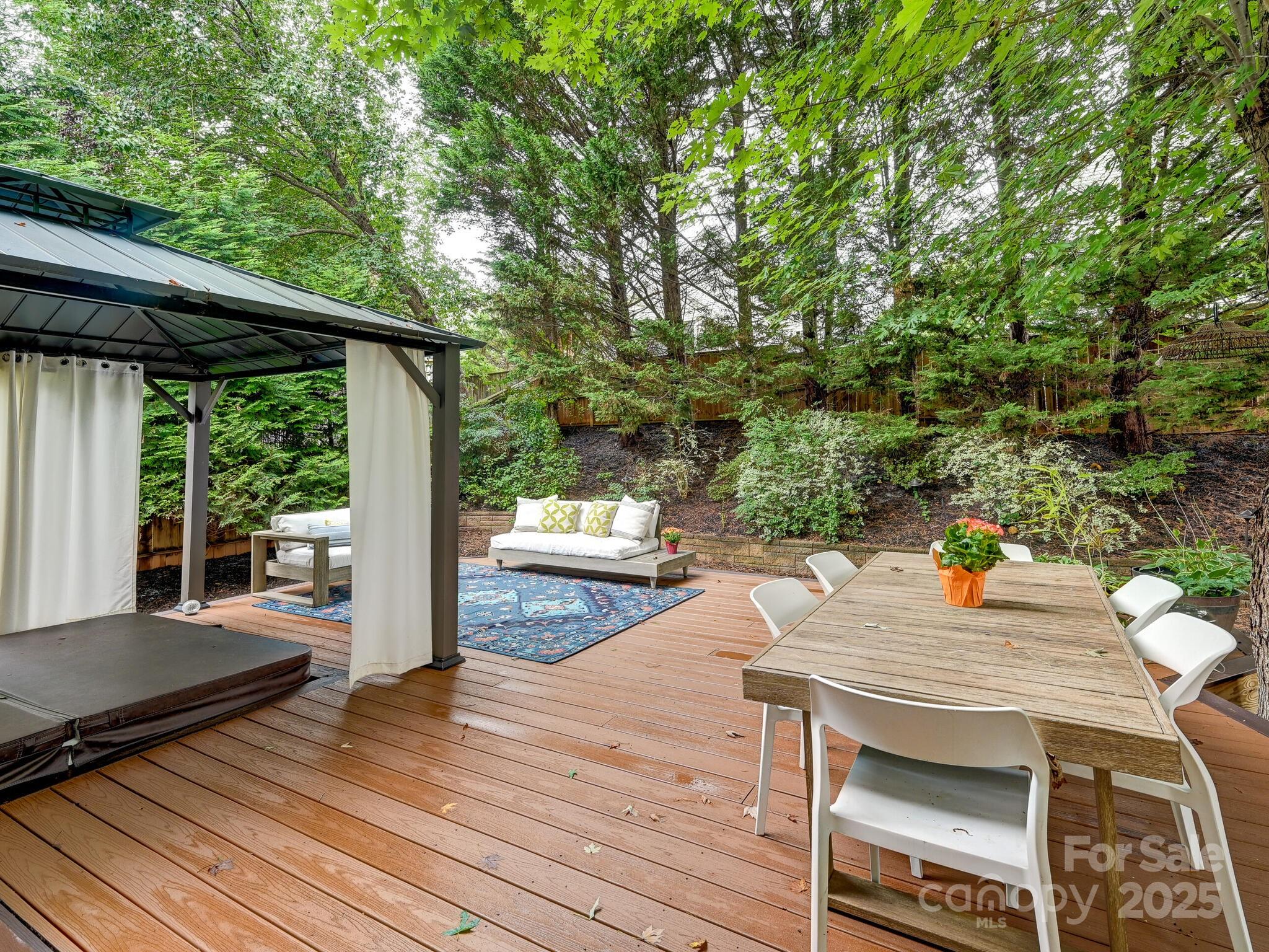 1343 Heathbrook Circle Asheville NC 28803